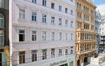 Büroimmobilie in 1010 Wien Innere Stadt mit historischer Außenfassade